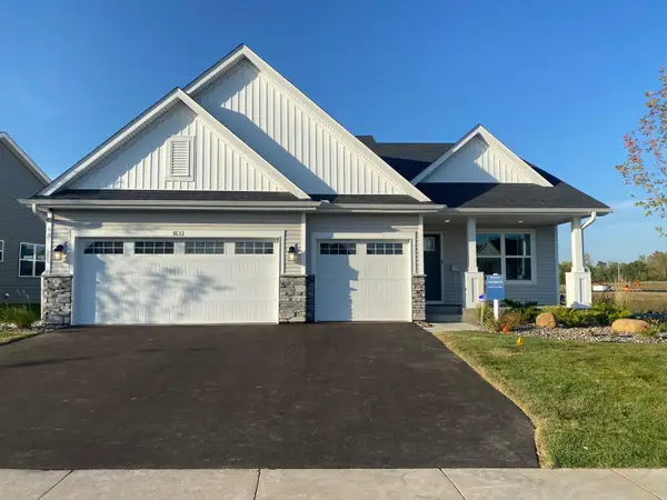 7632 40th Street N, Oakdale, MN 55128