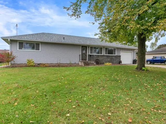 568 Locust Street S, Prescott, WI 54021 - #1