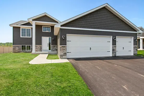 1001 Misty Meadow Boulevard, Buffalo, MN 55313