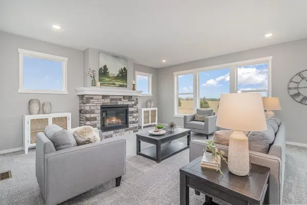 21057 Tippecanoe Street Ne, East Bethel, MN 55011