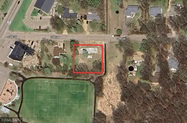 790 Lois Lane, Circle Pines, MN 55014