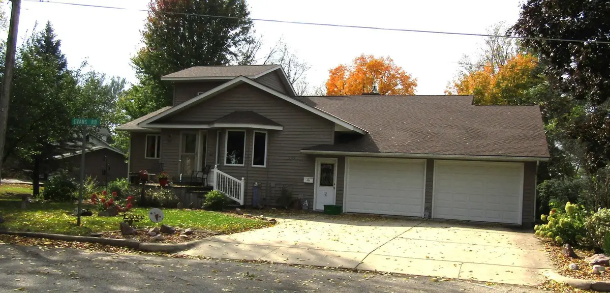 805 S 10th Street, Montevideo, MN 56265 - Image #1