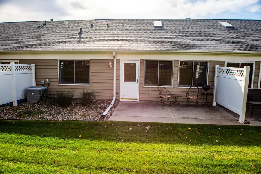 6800 Fremont Lane, Woodbury, MN 55125 - Image #3