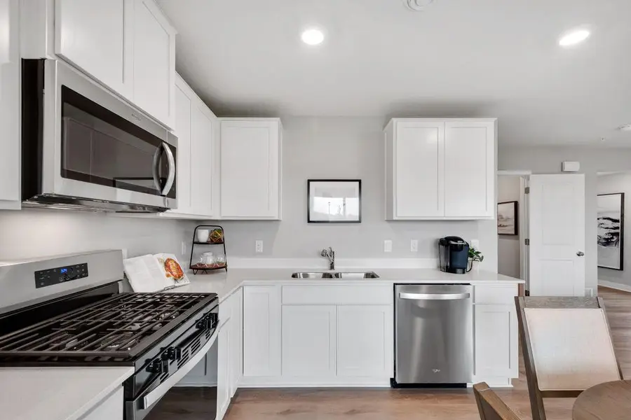 17580 Driscoll Place, Lakeville, MN 55044 - Image #3