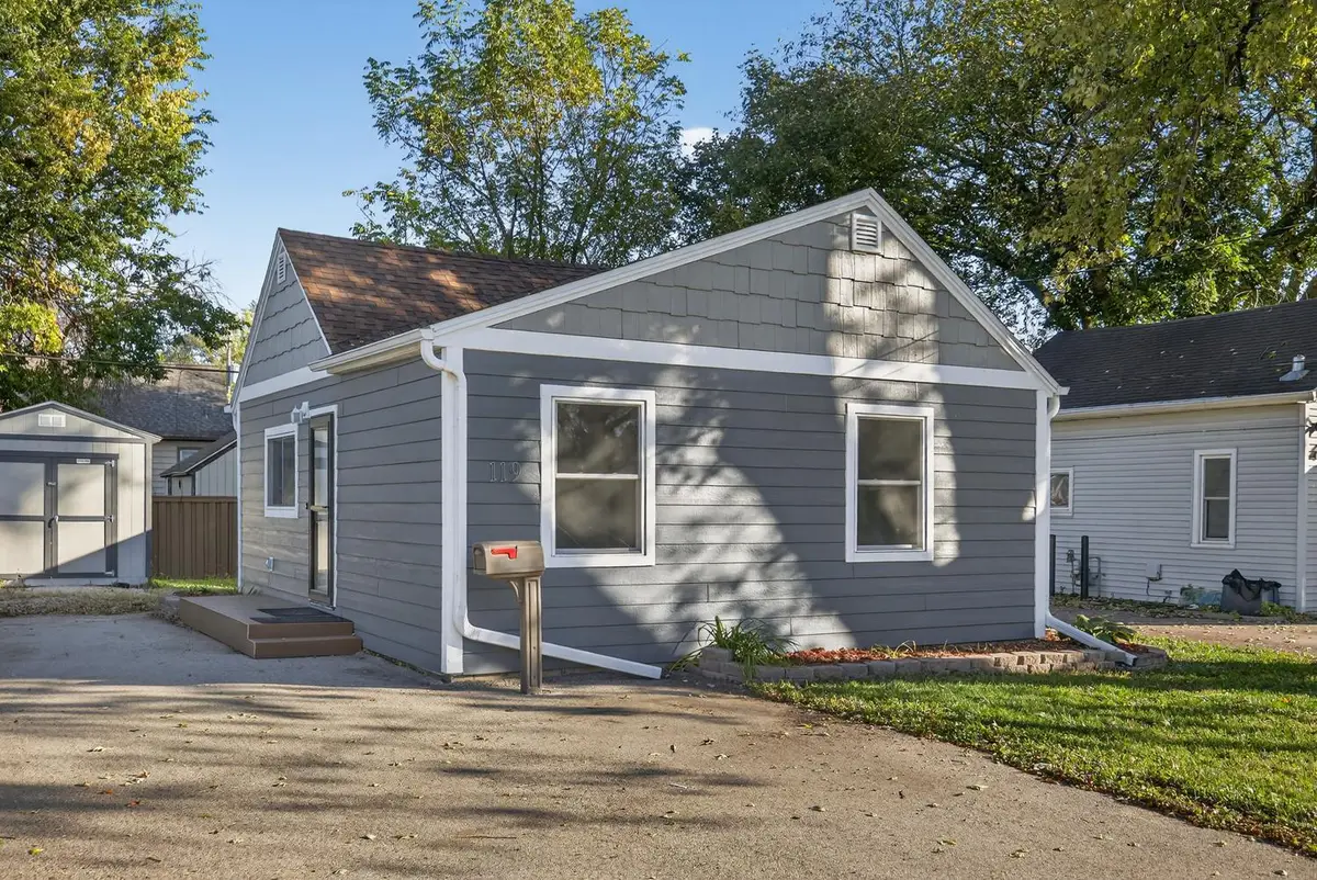 119 11 1/2 Street Se, Rochester, MN 55904 - #1