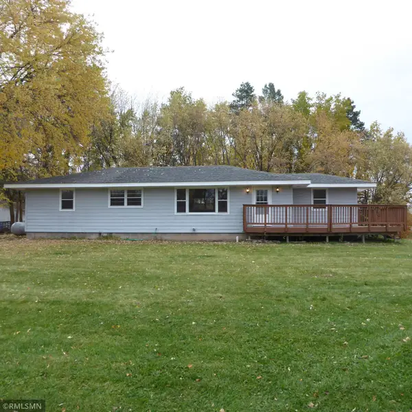3303 Velvet Street, Hinckley, MN 55037