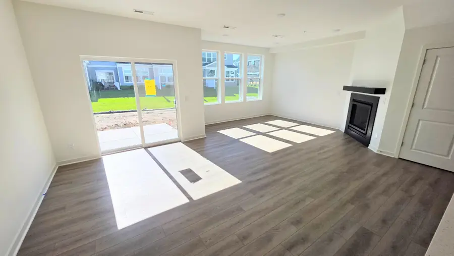 4745 Airlake Drive, Woodbury, MN 55129 - Image #3