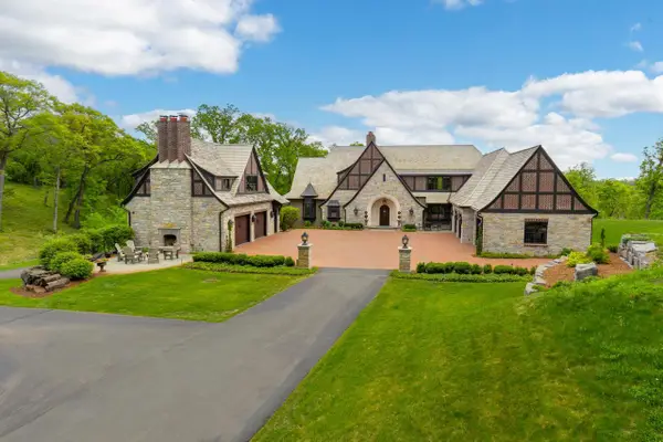 240 Salem Church Road, Saint Paul, MN 55118