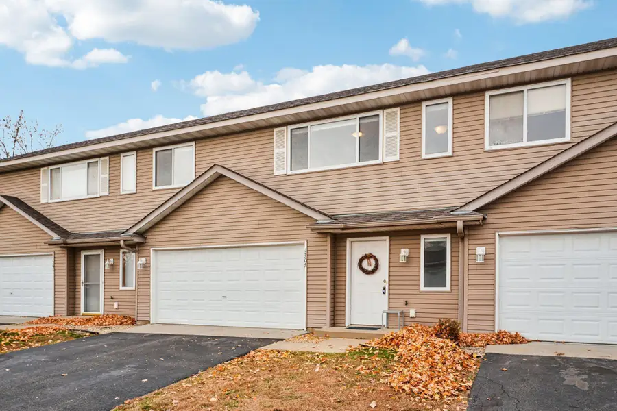 1305 Willow Trail, Farmington, MN 55024 - Image #2