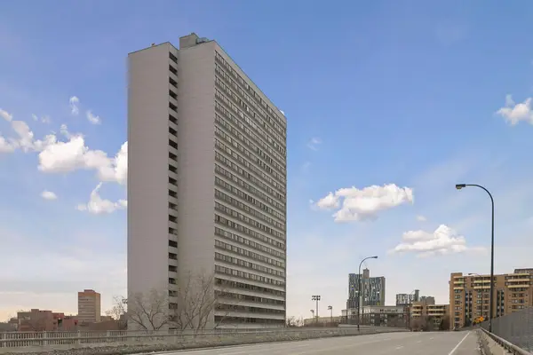 1920 S 1st Street #2306, Minneapolis, MN 55454