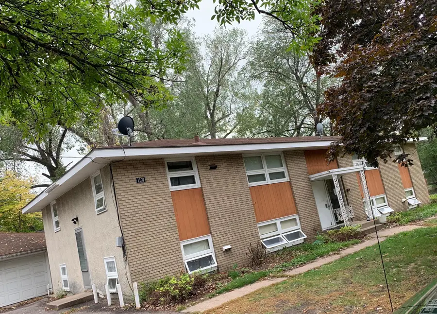 1107 57th Avenue N, Minneapolis, MN 55430 - Image #2