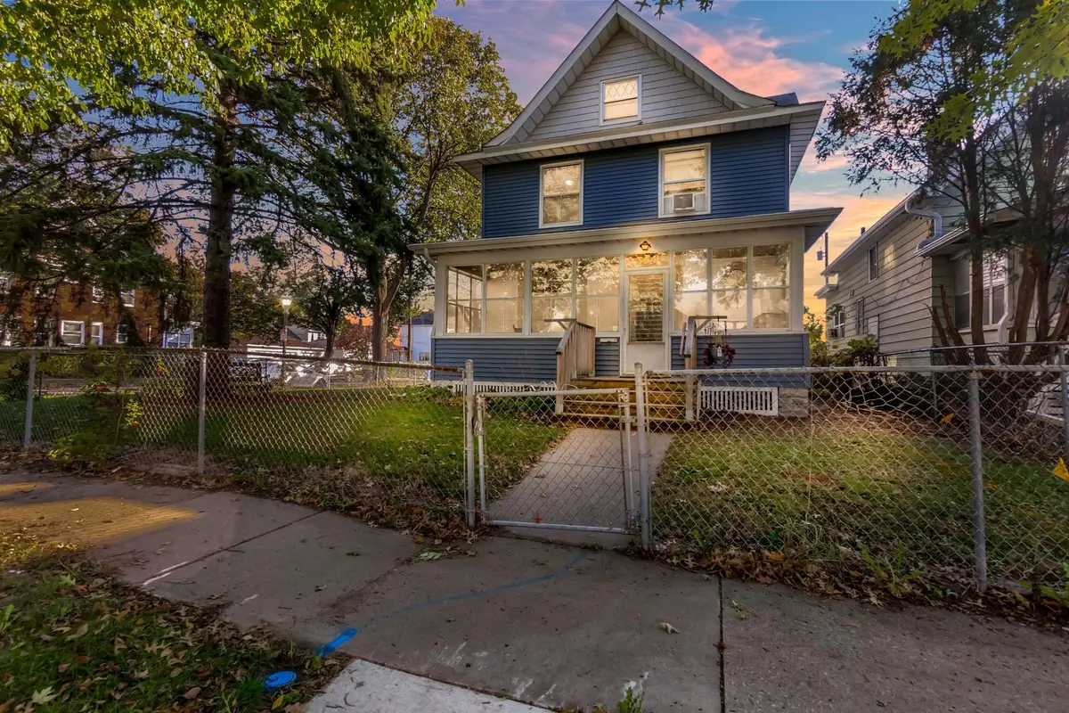 354 Edmund Avenue, Saint Paul, MN 55103 - #1