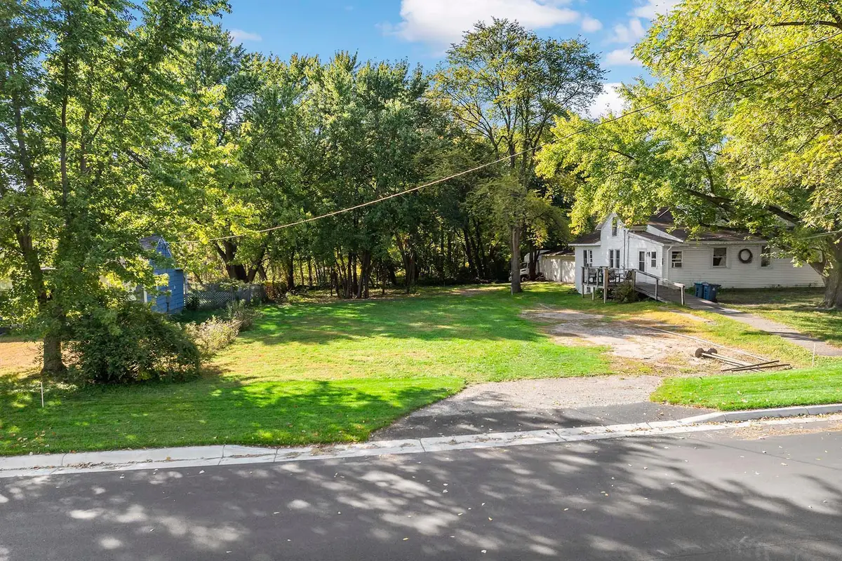 219X 12th Street, White Bear Lake, MN 55110 - #1