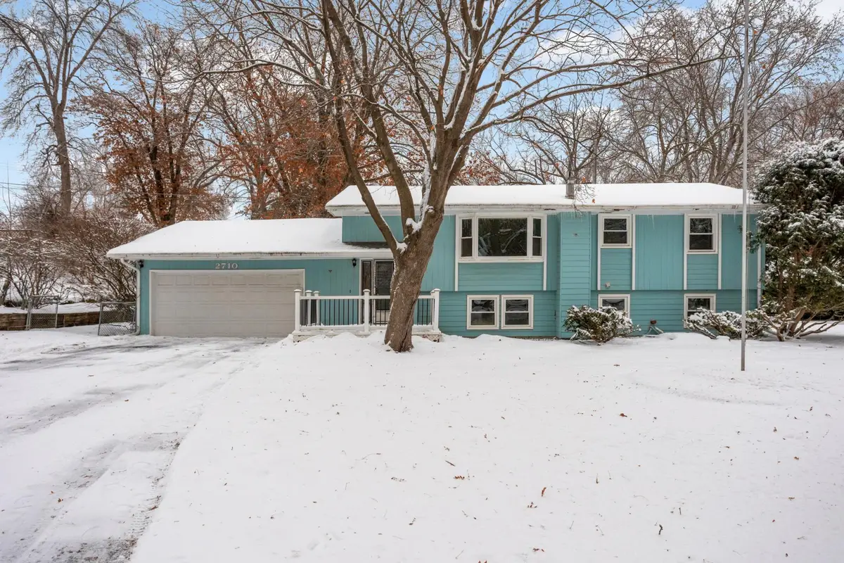 2710 Magnolia Lane N, Minneapolis, MN 55441 - Image #1