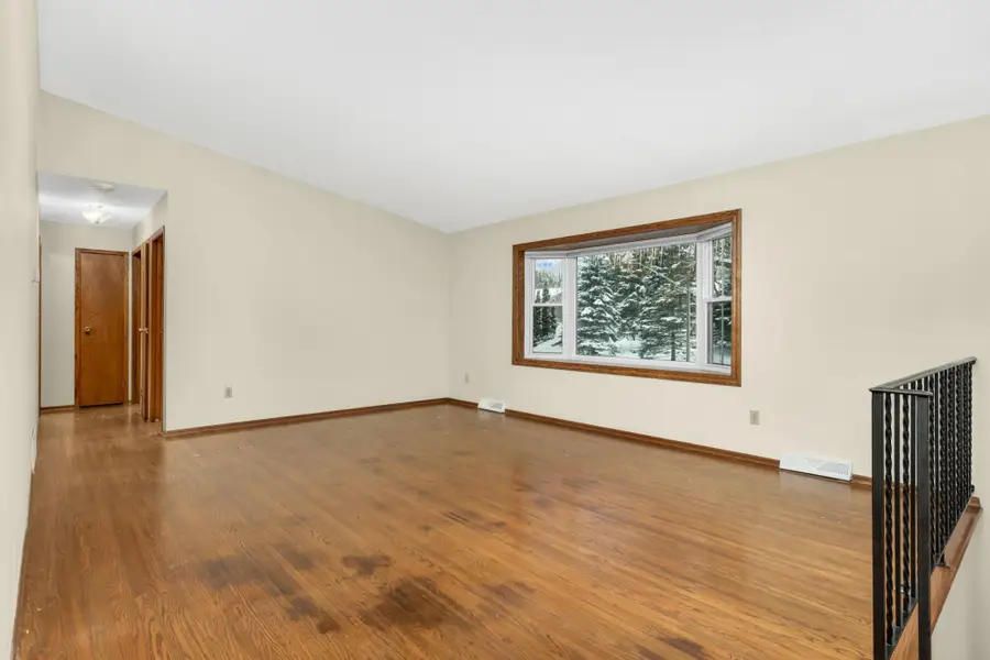 2710 Magnolia Lane N, Minneapolis, MN 55441 - Image #2