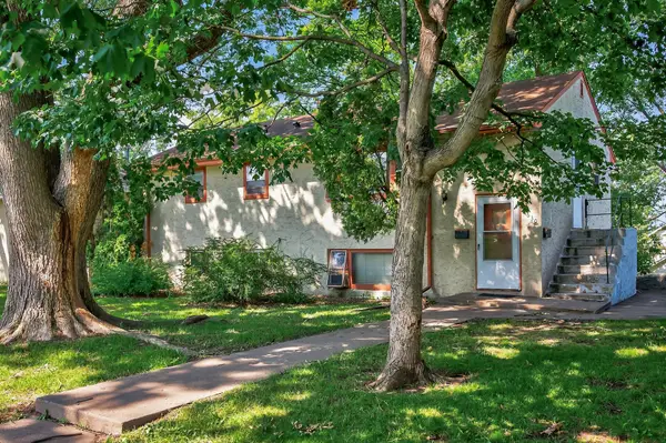 4630 Taylor Street Ne, Minneapolis, MN 55421