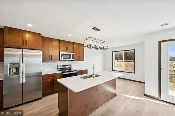 18012 Walnut Circle, Big Lake, MN 55309