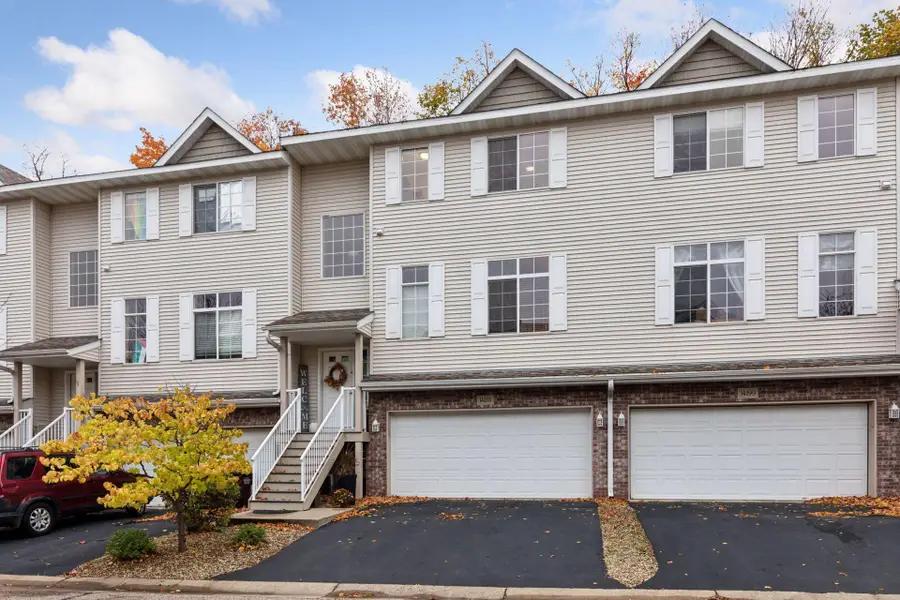 14201 Fountain Hills Court Ne, Prior Lake, MN 55372 - #2