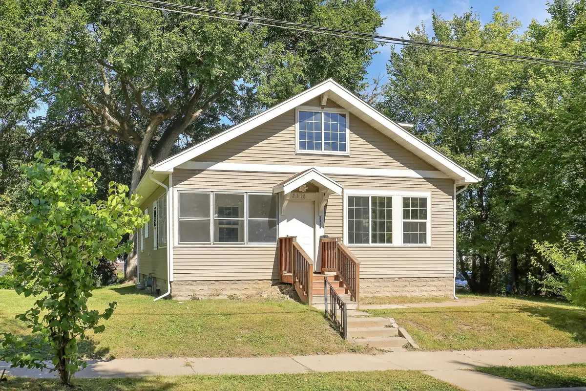 2316 24th Avenue N, Minneapolis, MN 55411 - #1