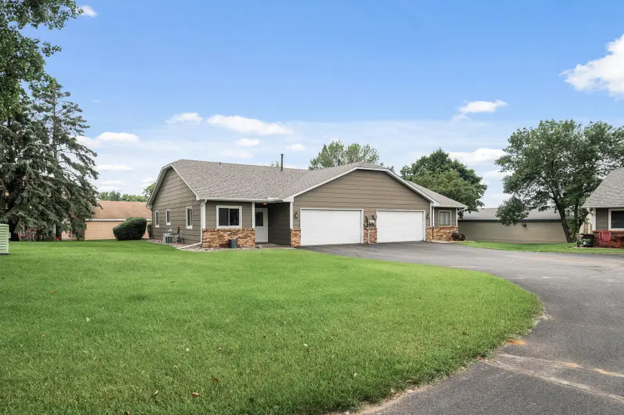 701 Auburn Place Nw, Elk River, MN 55330 - Image #2