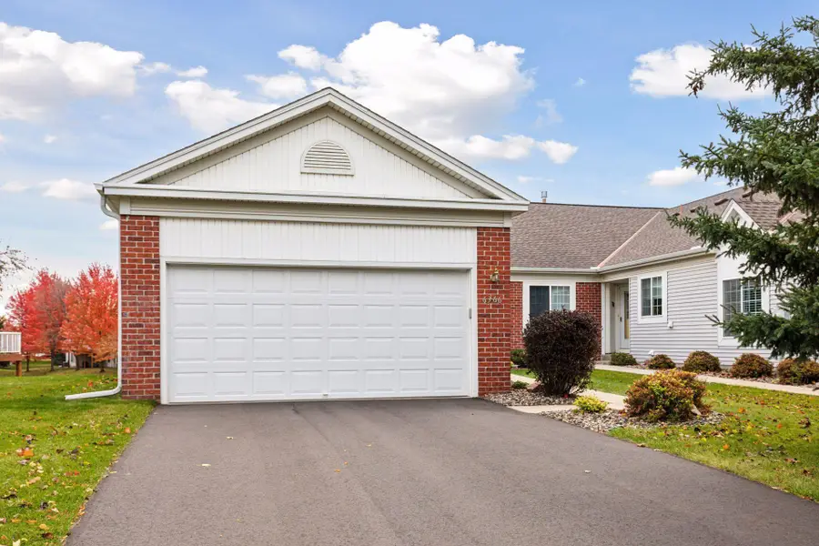 6366 156th Street W, Apple Valley, MN 55124 - Image #2