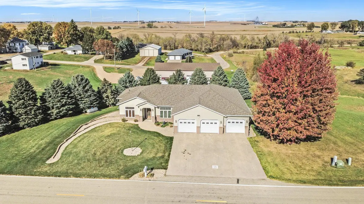 505 E 2nd Avenue, Beaver Creek, MN 56116 - Image #1