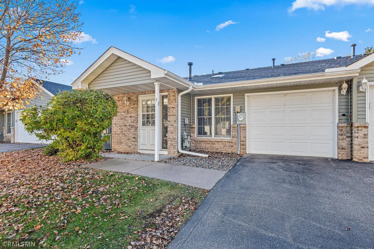 14812 58th Street N #5D, Oak Park Heights, MN 55082 - Image #1