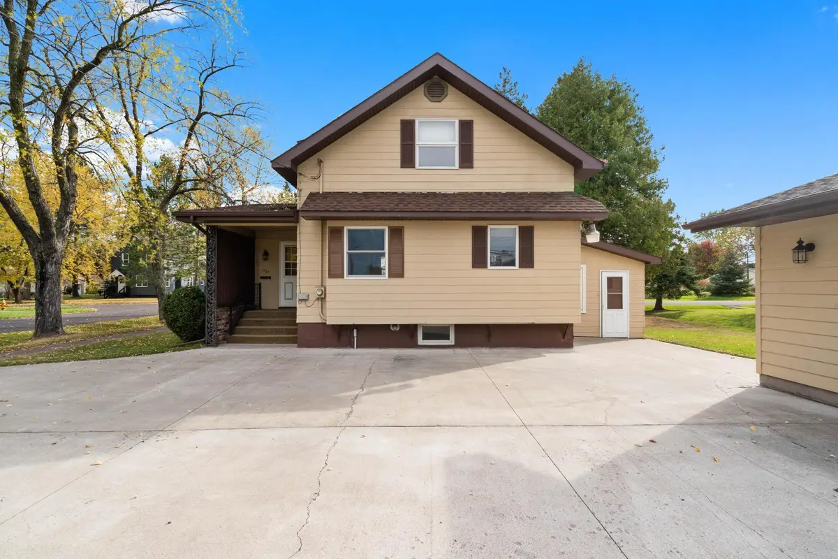 1702 N 60th Street, Superior, WI 54880 - #1