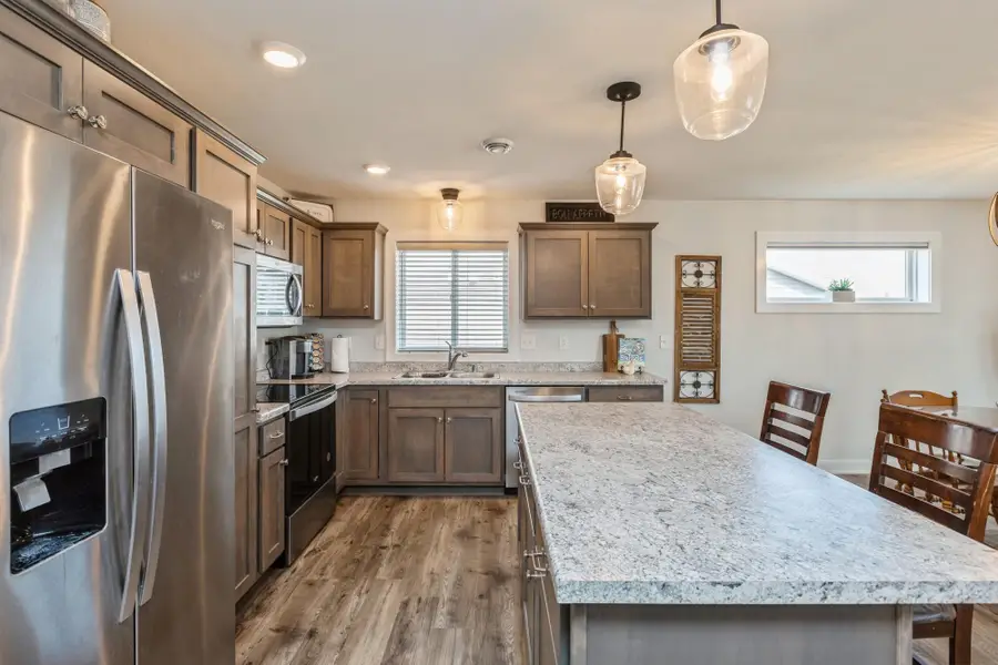 413 Fawn Run, Kenyon, MN 55946 - Image #3