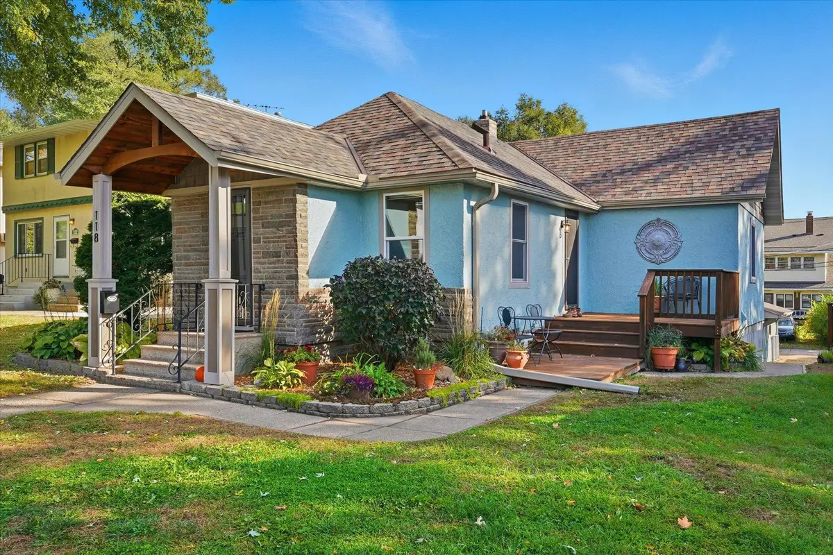 118 11th Avenue N, South Saint Paul, MN 55075 - #1