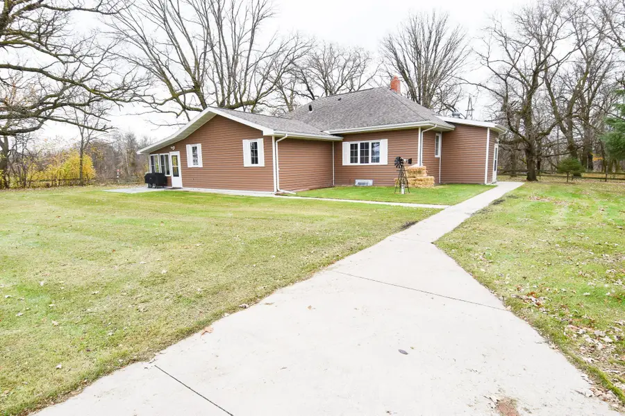 34311 150th Avenue Nw, Newfolden, MN 56738 - Image #2