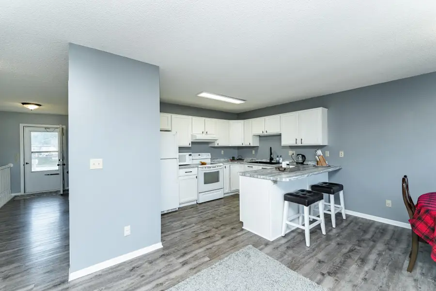 712 Memorial Drive, Spring Valley, MN 55975 - #2