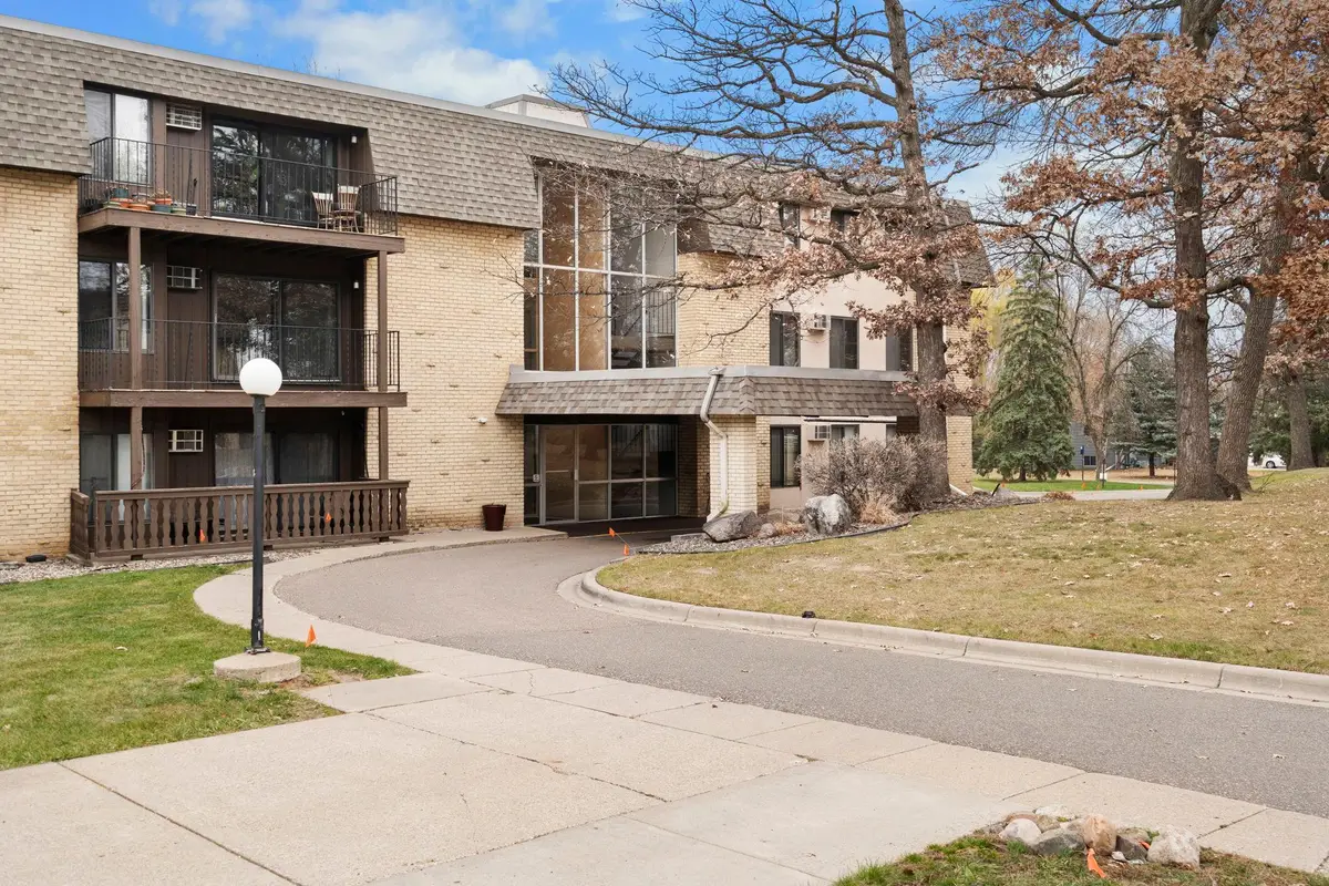 3431 Kent Street #801, Saint Paul, MN 55126 - Image #1