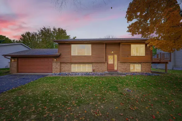 1012 Crystal Lake Road E, Burnsville, MN 55306
