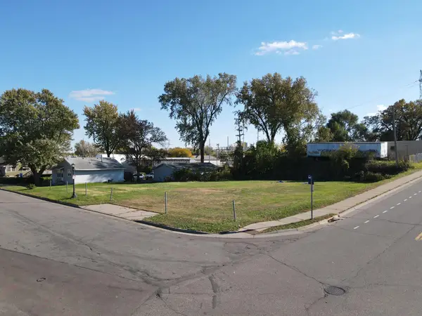 370 Atwater Street W, Saint Paul, MN 55117