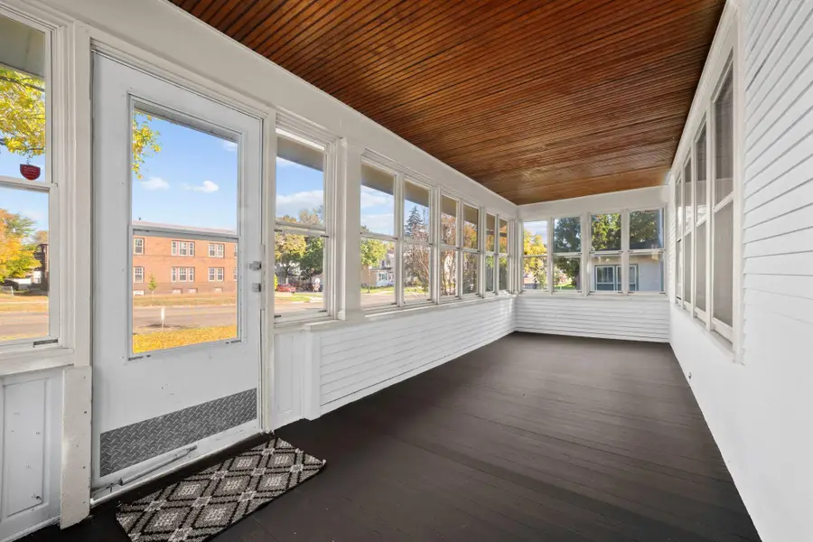 1048 Marshall Avenue, Saint Paul, MN 55104 - Image #3