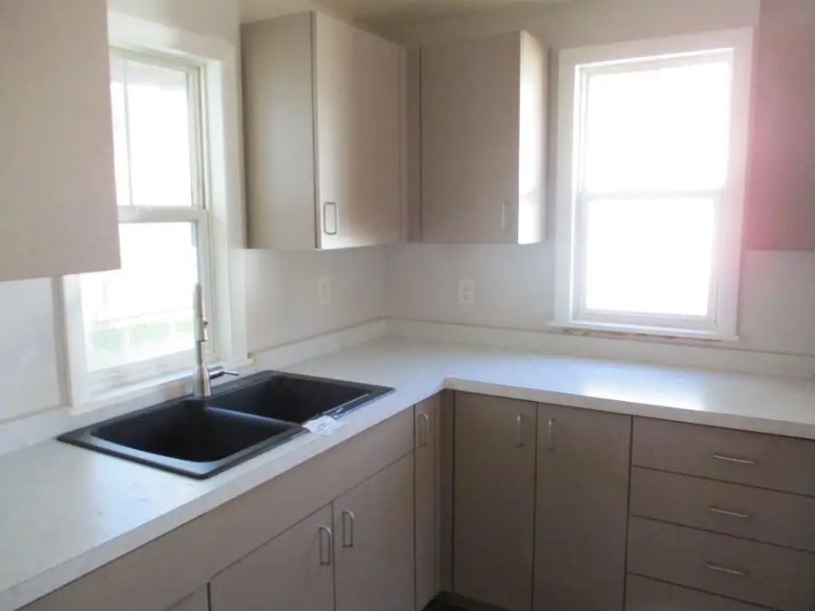 2067 Nokomis Avenue, Saint Paul, MN 55119 - #3