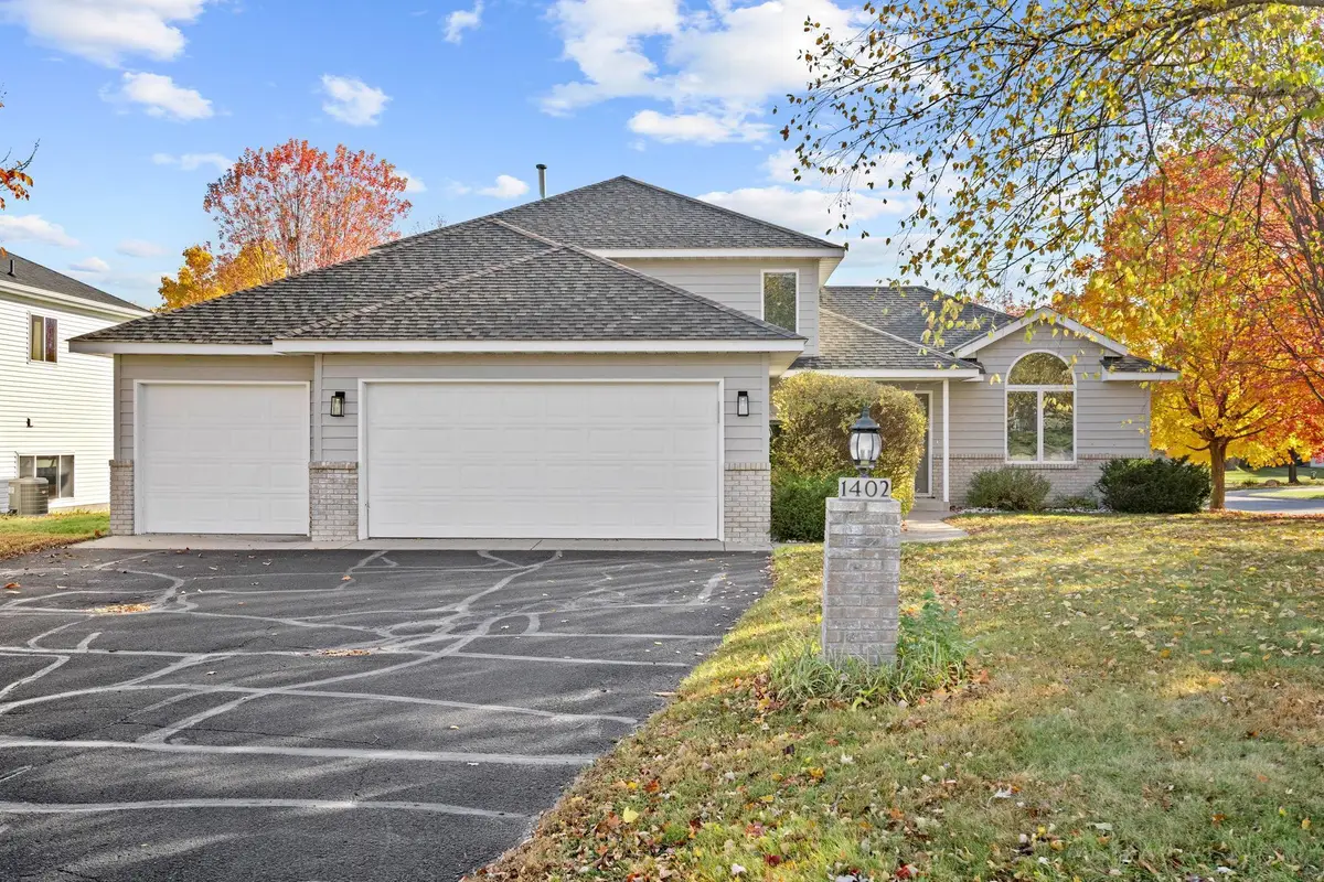 1402 6th Avenue N, Sartell, MN 56377 - #1