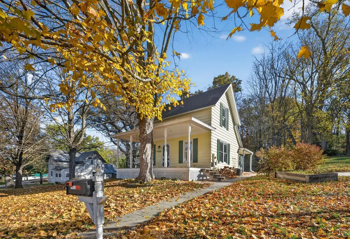 2 Avenue B Ne, Chatfield, MN 55923 - #1