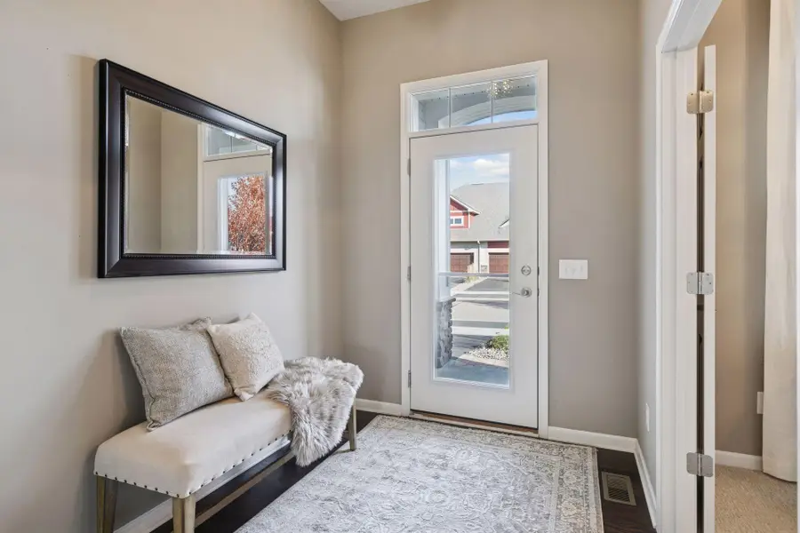 16529 Diamonte Path, Lakeville, MN 55044 - Image #3