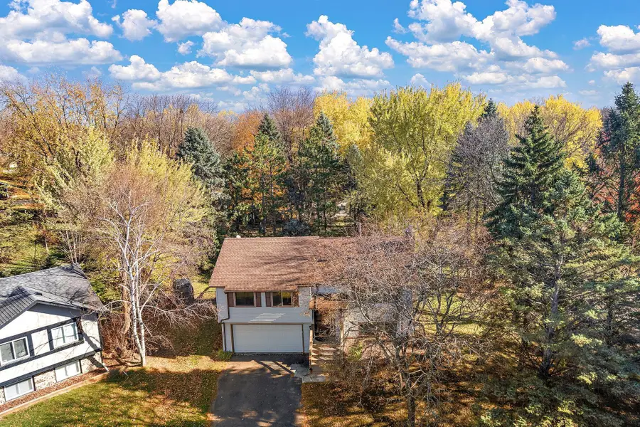 6816 Stratford Court, Woodbury, MN 55125 - #3