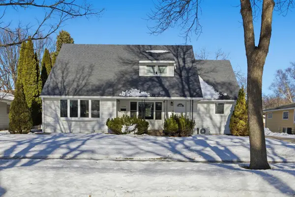 1418 21st Avenue S, Moorhead, MN 56560