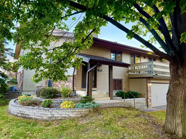 7062 W 113th Street #1, Bloomington, MN 55438