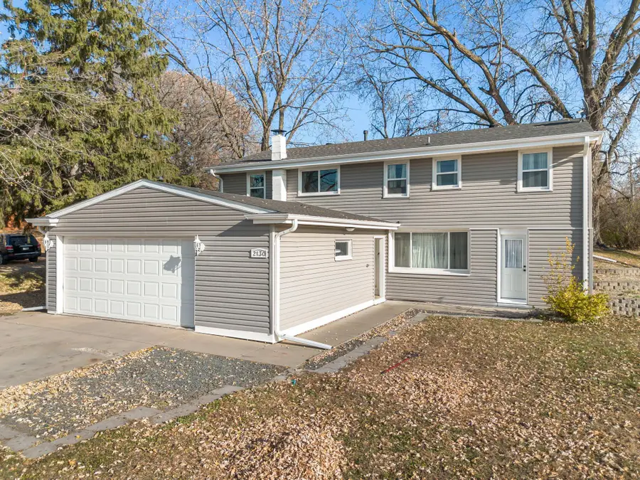 2130 Douglas Drive N, Minneapolis, MN 55422 - Image #2