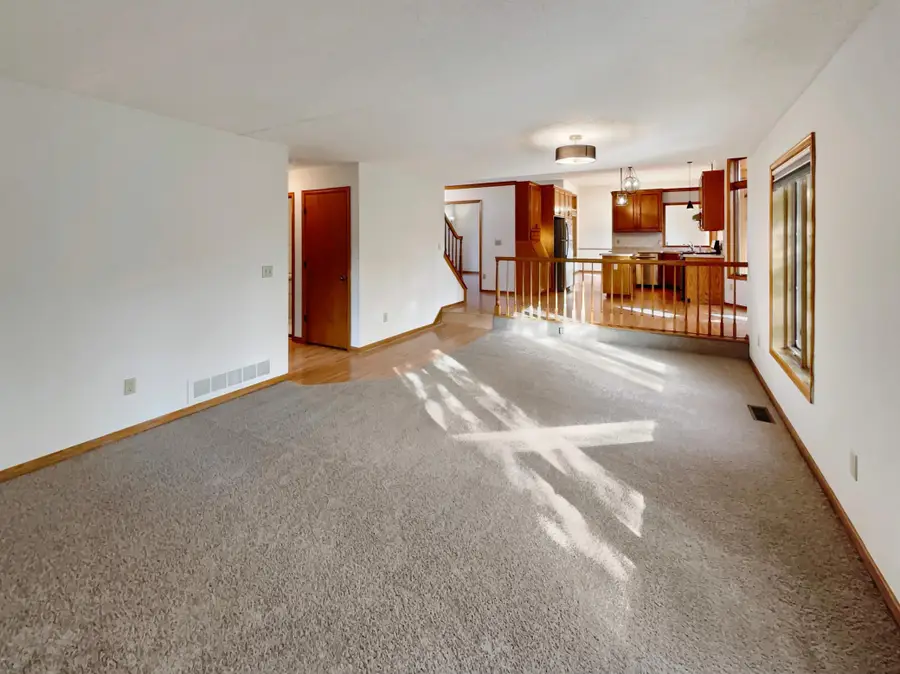 14835 39th Avenue N, Minneapolis, MN 55446 - Image #3
