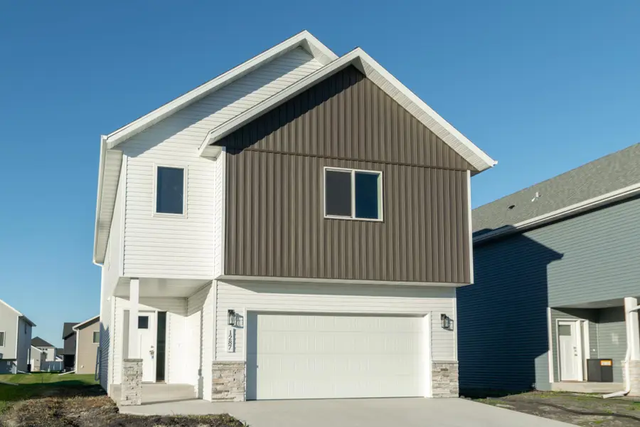 1287 Marlys Drive W, West Fargo, ND 58078 - Image #2
