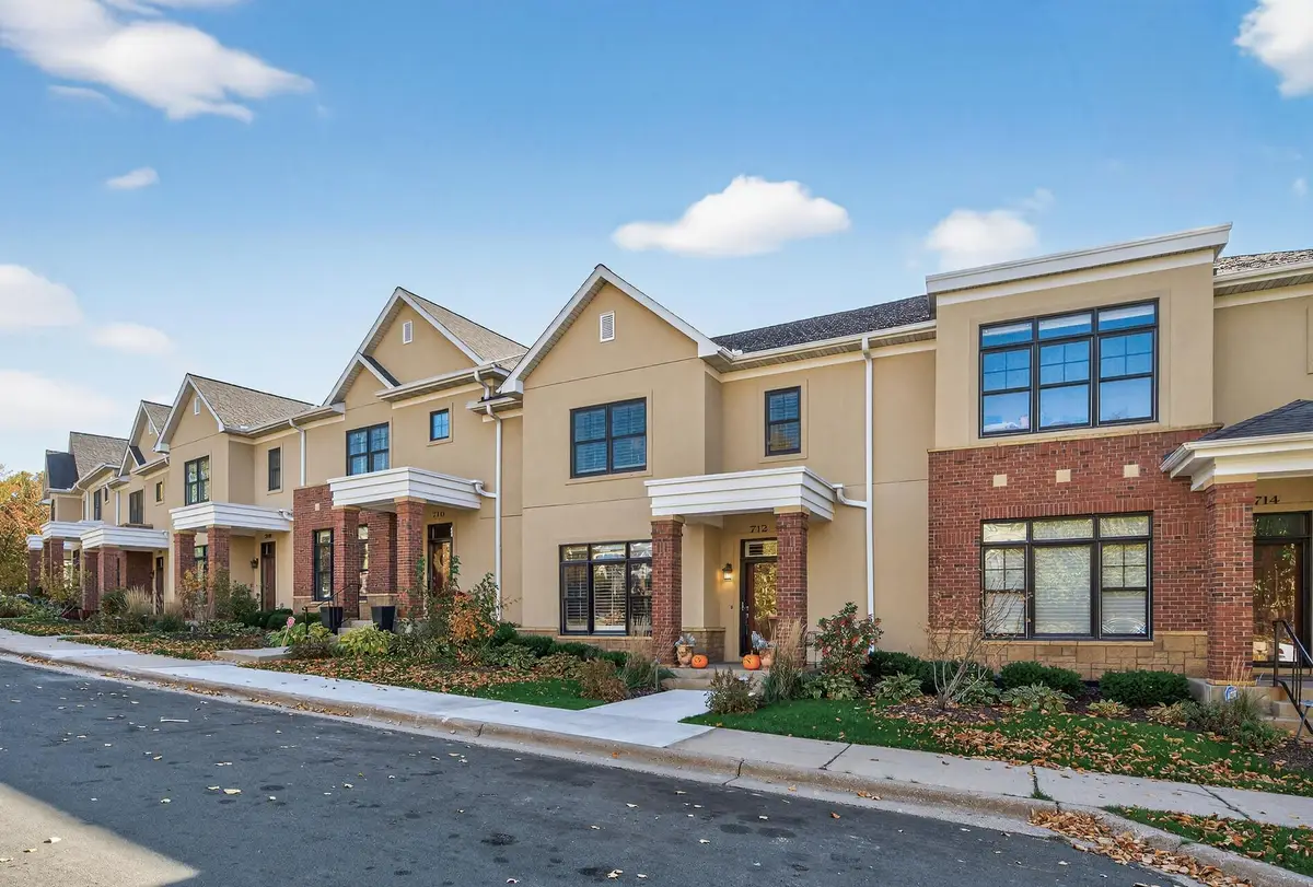 712 Linden Street, Saint Paul, MN 55118 - Image #1