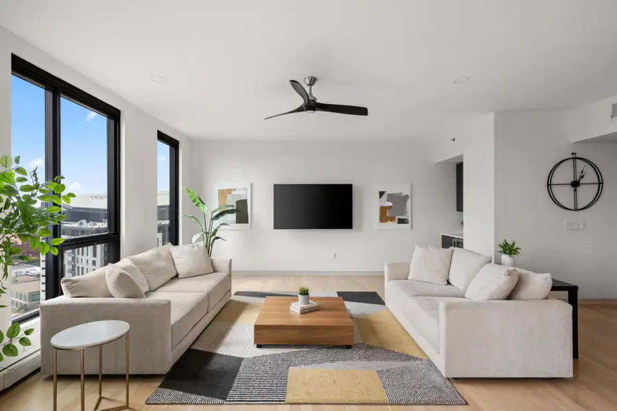 1240 2nd Street S #1419, Minneapolis, MN 55415 - Image #2