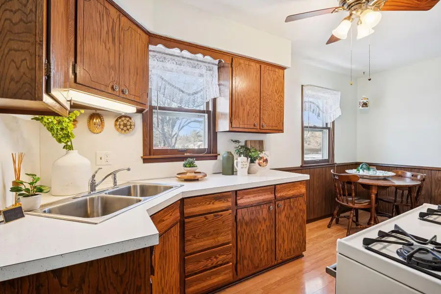 3424 Texas Avenue S, Minneapolis, MN 55426 - #2