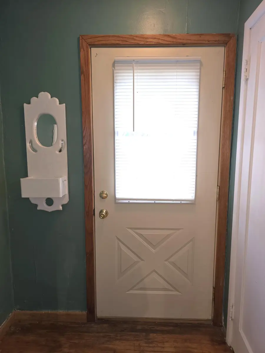 219 Fairmont Avenue, Sherburn, MN 56171 - Image #2